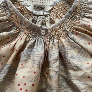 TUCKER silk patterned blouse P/XS.
